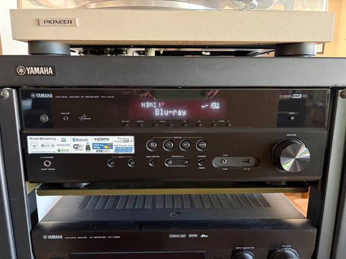 Yamaha v579 natural sound - natural,